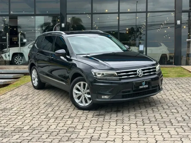 Volkswagen Tiguan Allspac Comf 250 TSI 1.4 Flex 2020