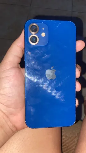 iPhone 12, 64gb, algumas marcas de uso