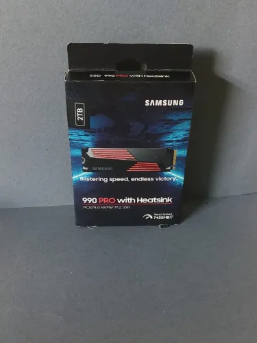 SSD SAMSUNG 990 PRO 2TB COM HEATSINK LACRADO PCIe 4.0 7.450 MB/s
