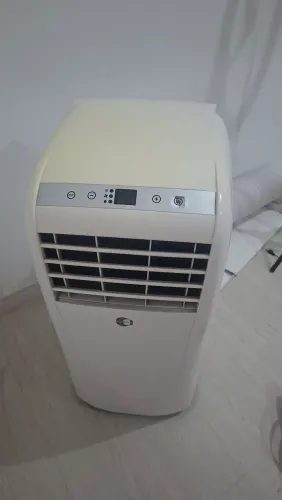 Ae condicionado portátil de chão