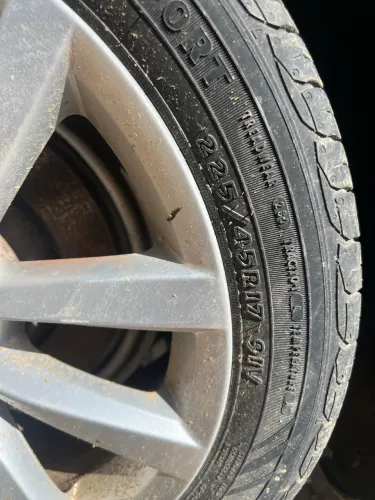 Vendo rodas do Passat 245/45/17