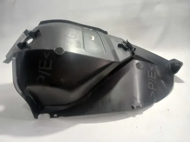  Protetor Caixa Roda Traseira Esq Renault Sandero 2013/2021