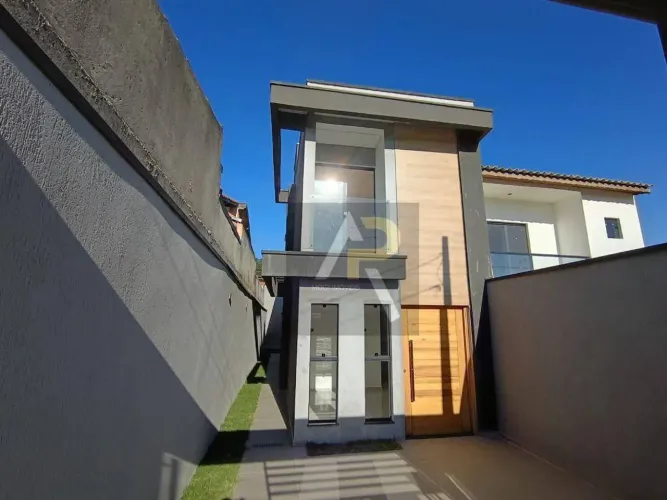 Sobrado com 3 dormitórios à venda, 99 m² por R$ 529.000,00 - Brás Cubas - Mogi das Cruzes/