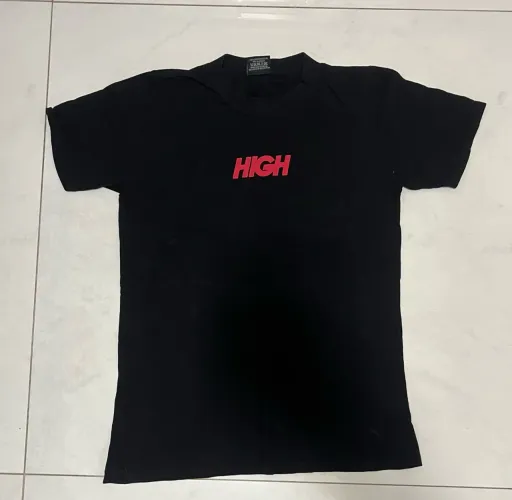Blusa HIGH