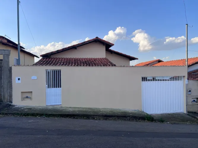 CASA À VENDA - 2 quartos | 60 m²