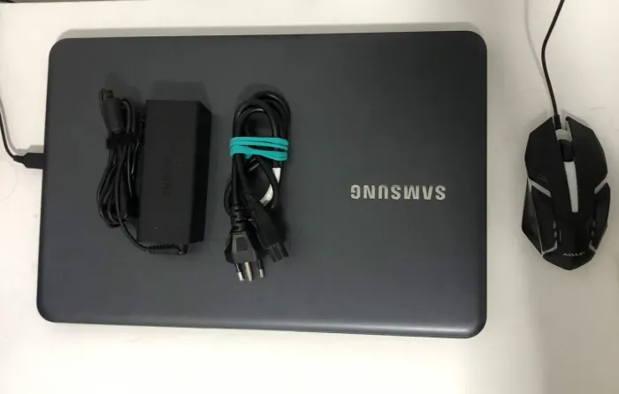 Notebook Samsung X50 i7 8TH 12 GB RAM MX110 SSD 256 GB