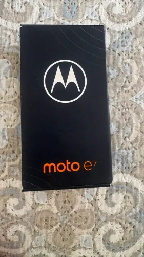 Vendo motorola moto e7