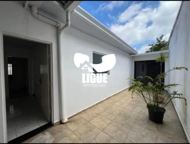 Oportunidade em Mauá: Sobrado Comercial!