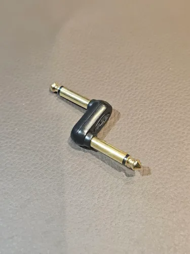 Conector Acoplador Tipo Z para Pedais - P10 (6,35mm)