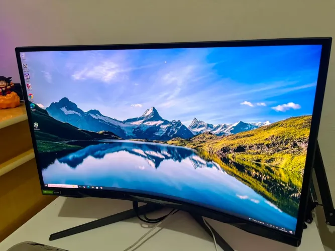 Monitor Samsung Odyssey