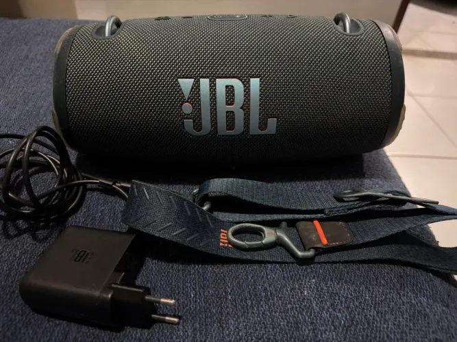 Caixa de som jbl xtreme 3 15hs de som