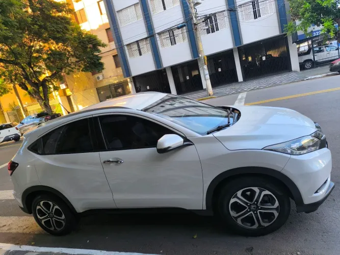 Honda HR-V Touring 1.8 Flexone 16V 5P Aut. 2018