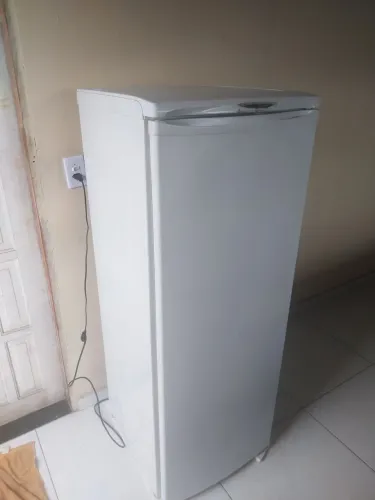 Freezer usada