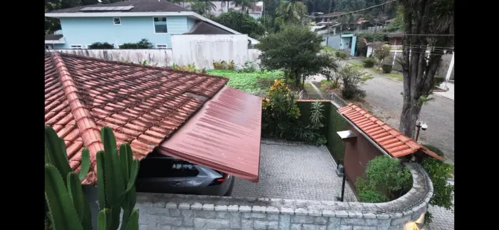 Toldo com lona dupla marron