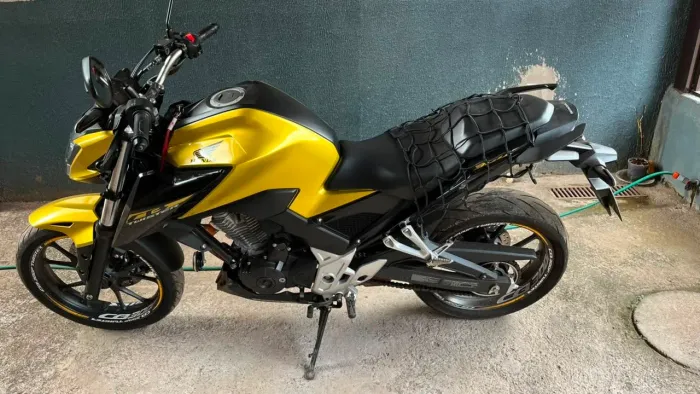 CB 300F TWISTER ABS 2023 - ÚNICO DONO