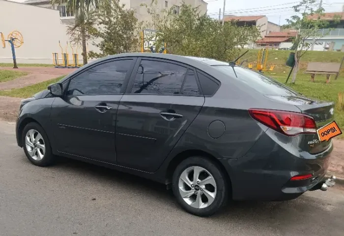 Hyundai HB20S C.plus/c.style 1.6 Flex 16V Mec.4p 2016
