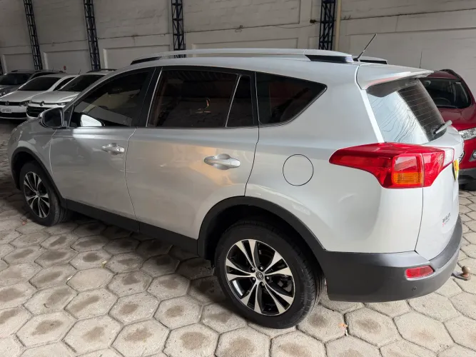 Toyota RAV4 2.5 4X4 16V Aut. 2014