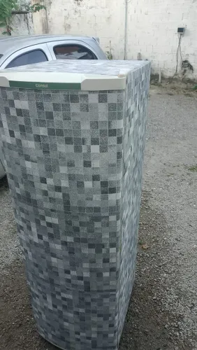 Vendo uma geladeira palito consul 