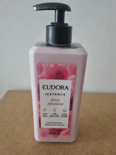 Creme Hidratante Desodorante Corporal Eudora Instance Rosa Absoluta