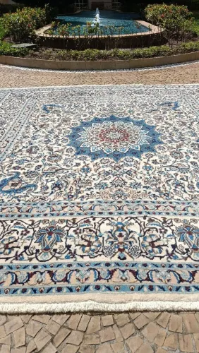 Tapete Persa Naim 2,83 x 3,05 impecável