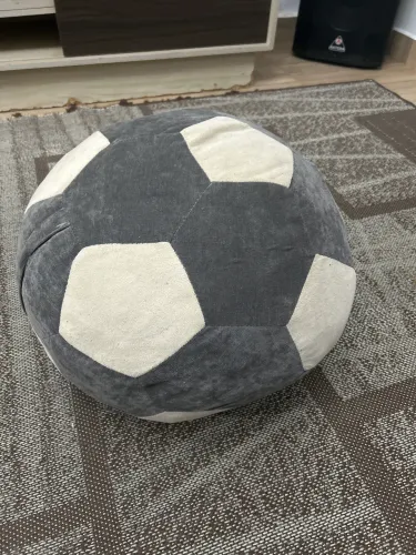 Puf formato de bola de futebol