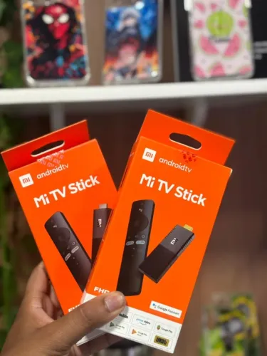 Xiaomi Mi TV Stick: Transforme sua TV comum em Smart! (+ Brinde ?)
