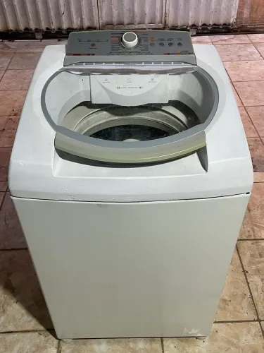 Máquina de Lavar Brastemp 11KG ( entrego )