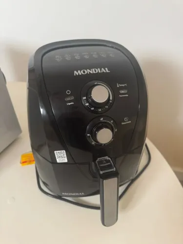 Air Fryer Mondial Preta