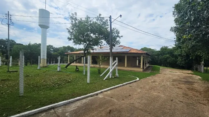 Vendo Chácara, porteira fechada, de 6,5 hectares muito bem aproveitados, Região Rio do Pei