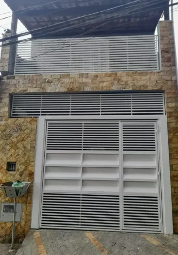Excelente e espaçoso sobrado , 3 dorm,1 suíte e 1 vaga na Vila Medeiros