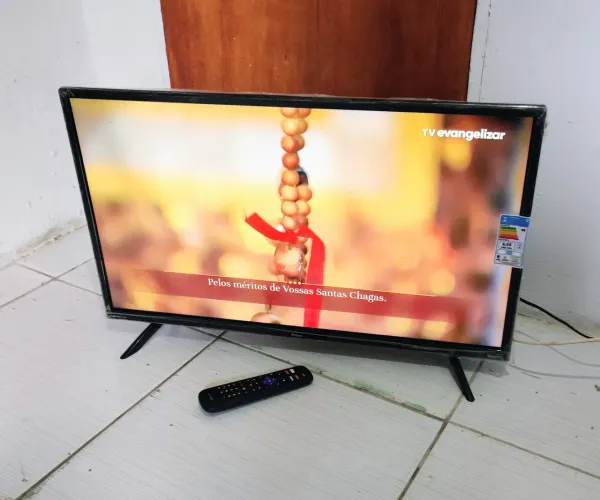 Tv 32 Philco Roku smart zerada 