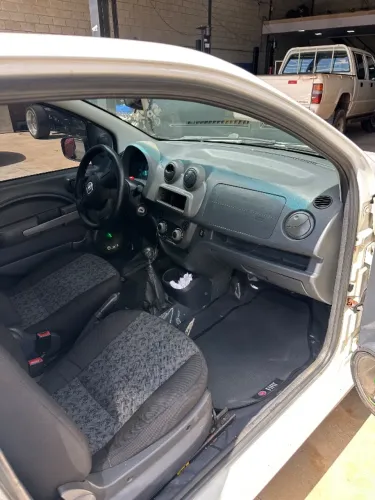 Fiat Uno Vivace 1.0 EVO Fire Flex 8V 3P 2015