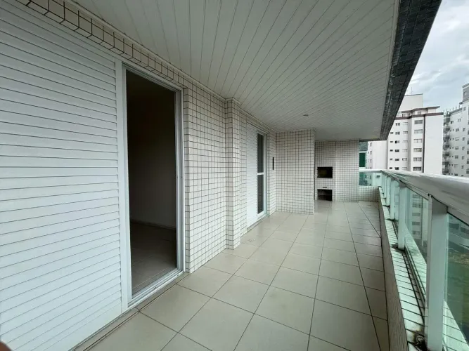 Apartamento à venda na Guilhermina (Praia Grande) | 3 dorms (2 suítes) e varanda gourmet