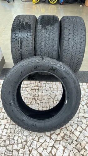 Pneus 275/60 R20