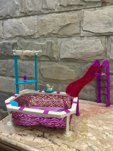 piscina barbie