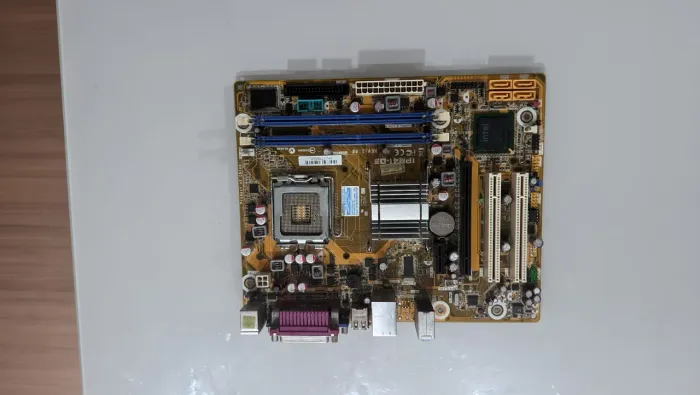 Placa Mãe ASUS P5G41T-M LX LGA 775 DDR3