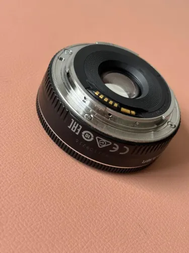 40mm 2.8 Canon