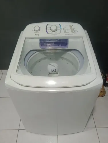 Máquina de lavar Electrolux 16kg