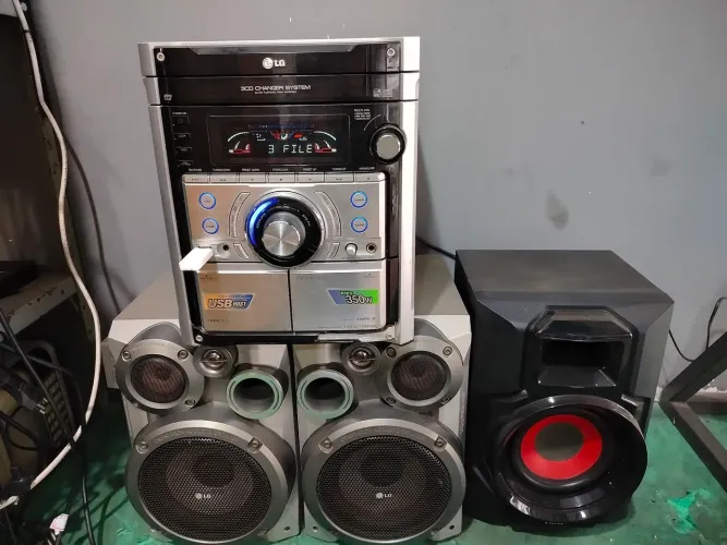 Som lg LM-U1560A