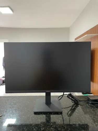 Vende-se monitor Samsung 24 polegadas 