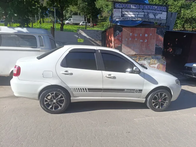 Fiat Siena Tetrafuel 1.4 MPI Fire Flex 8V 4P 2007