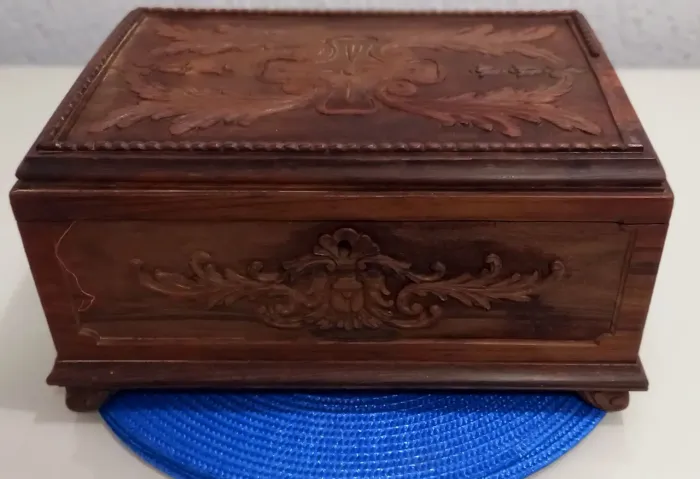 Baú de madeira decorativo organizador