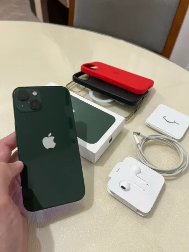 iPhone 13 Verde 128GB - Único Dono