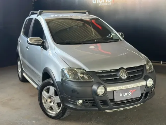 Volkswagen Crossfox 1.6 MI Total Flex 8V 5P 2009