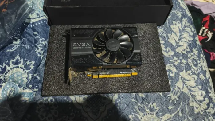 Placa de Vídeo GTX 1050 2GB EVGA GDDR5 - Testada e Funcionando