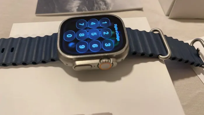 Vendo Apple Watch Ultra 2  com caixa, carregador e 2 pulseira