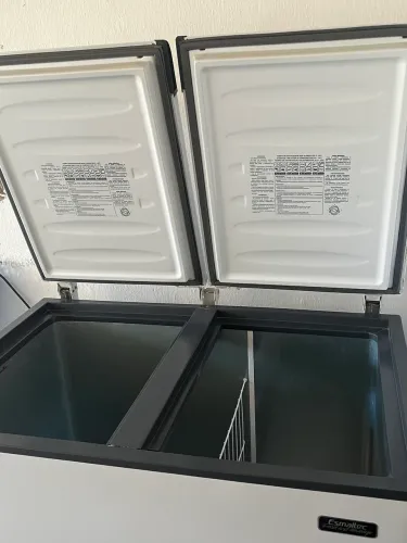 FREEZER ESMALTEC 325L EM PERFEITO ESTADO E FUNCIONAMENTO