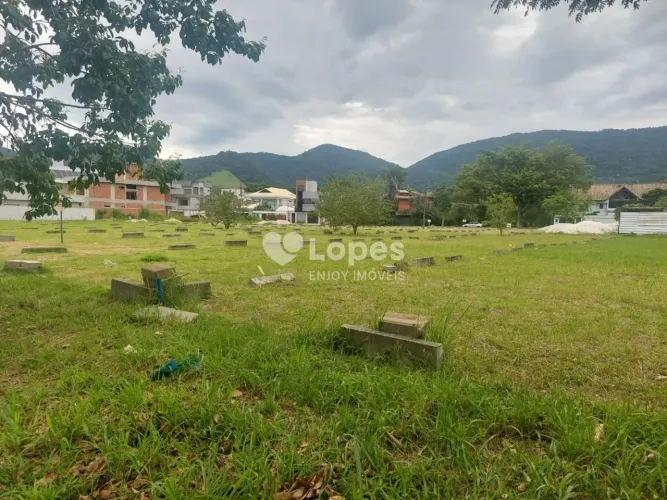 Terreno em Vargem Grande, Rio de Janeiro