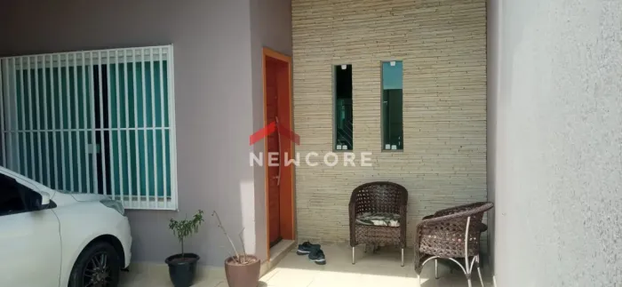 Casa em Rua Primeiro Centenário de Jambeiro - Jardim Amália - Caçapava/SP