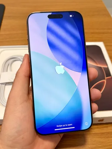 iPhone 16 Pro Max (256GB)